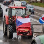 Protestní jízda zemědělců v Trutnově