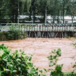 Rozvodněná řeka Úpa v Trutnově