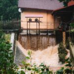 Rozvodněná řeka Úpa v Trutnově