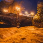 Rozvodněná řeka Úpa v Trutnově