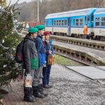 Skauti přivezli do Trutnova betlémské světlo