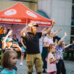 ZŠ Komenského slaví 65. výročí - koncerty, vymalování podchodu