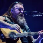 Akustický koncert kapely Škwor v Uffu