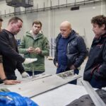 Výroba sochy Karla IV. ve firmě Kasper Kovo