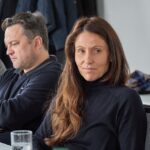Výroba sochy Karla IV. ve firmě Kasper Kovo