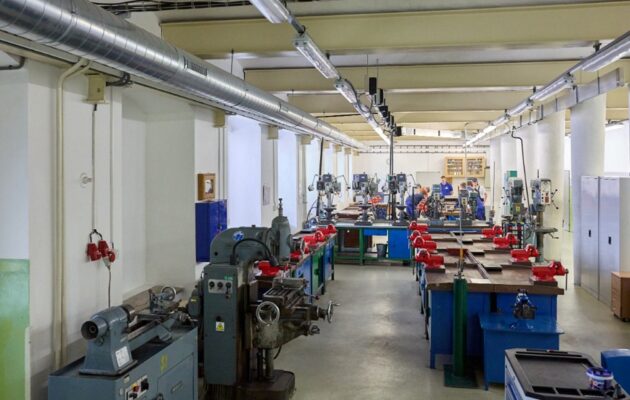Renovace SPŠ Trutnov - pracoviště v Mladých Bukách