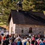 Svatovavřinecká pouť, pěší výstup na vrchol Sněžky