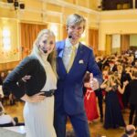 Taneční lekce středoškoláků v Národním domě