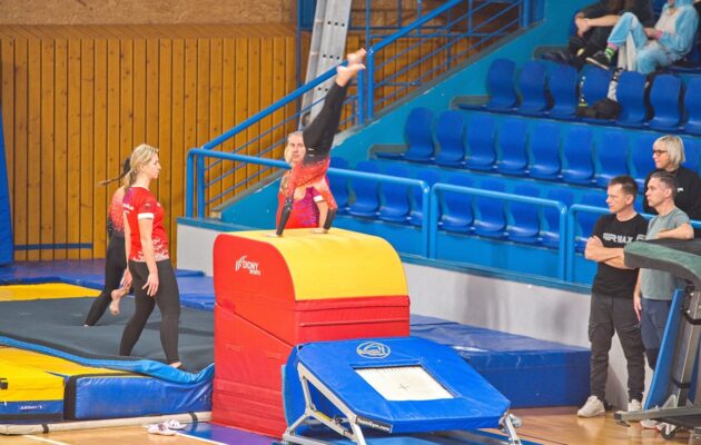 Republikové finále TeamGym 2022 open v Trutnově