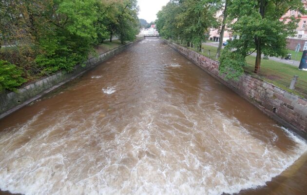 Panovaly obavy lidí, že se Úpa v Trutnově rozlije a způsobí velké škody