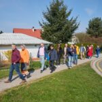 Vlajky před závodem Vitesco Technologies