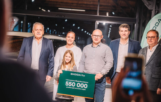 Slavnostní předání 550 000. vozu Škoda v Autostylu