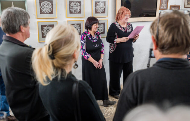 Kouzelné nítě, výstava Evy Weberové