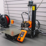 Kamión předělaný na třídu ukázal žákům moderní technologie