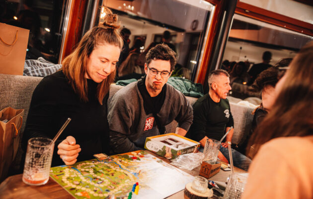 Křest deskové hry Krakonoši, jak to bylo? v Peci pod Sněžkou