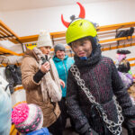 Škola bruslení: závěrečná lekce s karnevalem masek