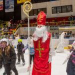 Škola bruslení: závěrečná lekce s karnevalem masek