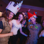 Vánoční besídka kapel Jakž Takž a S-Band ve Lhotě - téma Středověk