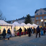 FOTO: Vánoční trhy na Krakonošově náměstí. Co vás zaujalo?