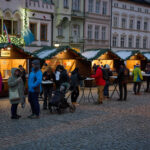 FOTO: Vánoční trhy na Krakonošově náměstí. Co vás zaujalo?