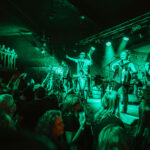 Vyprodaný KlonDike nechtěl kapelu Tři sestry pustit z pódia