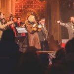 FOTO: Vánoce v lednu aneb Richard Krajčo se sborem vystoupil v kostele