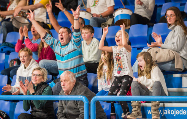 Basketbal, ŽBL: Trutnov - Slovanka (88:56)