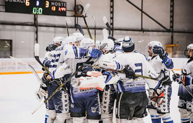 Draci postupují do čtvrtfinále. I díky hattricku Vondráčka