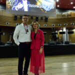 Ples MFK: Šoumen Švancara, tanečnice Vondráčková a zpěvák Ztracený