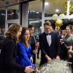 Ples MFK: Šoumen Švancara, tanečnice Vondráčková a zpěvák Ztracený