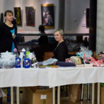 Ples MFK: Šoumen Švancara, tanečnice Vondráčková a zpěvák Ztracený