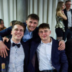 Ples MFK: Šoumen Švancara, tanečnice Vondráčková a zpěvák Ztracený