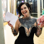 Ples MFK: Šoumen Švancara, tanečnice Vondráčková a zpěvák Ztracený