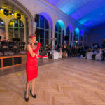 FOTO: Návrat do dvacátých let. Ples zahájil kulaté lyžařské oslavy