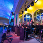 FOTO: Návrat do dvacátých let. Ples zahájil kulaté lyžařské oslavy