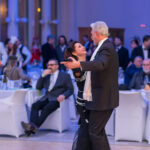 FOTO: Návrat do dvacátých let. Ples zahájil kulaté lyžařské oslavy