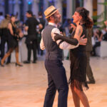 FOTO: Návrat do dvacátých let. Ples zahájil kulaté lyžařské oslavy