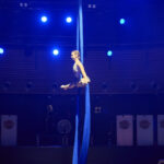 FOTO, VIDEO: Městský ples nabídl i vystoupení CZirkidz Company