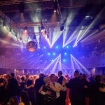 FOTO, VIDEO: Městský ples nabídl i vystoupení CZirkidz Company