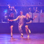 FOTO, VIDEO: Městský ples nabídl i vystoupení CZirkidz Company