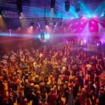 FOTO, VIDEO: Městský ples nabídl i vystoupení CZirkidz Company