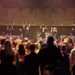 FOTO, VIDEO: Městský ples nabídl i vystoupení CZirkidz Company