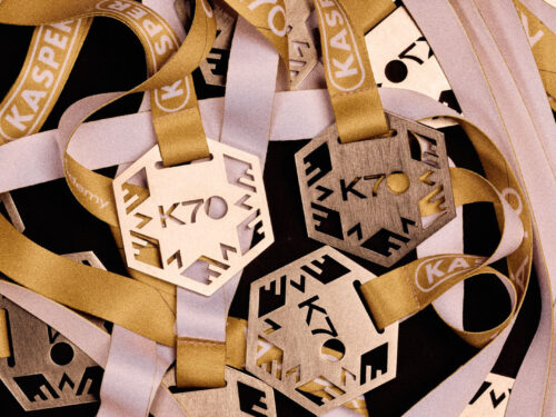 Unikátní medaile aneb Jubilejní ročník K70 s kovovou vločkou