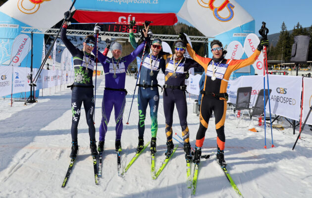 Jubilejním vítězem Krkonošské 70 se stali obhájci VSK MFF UK