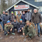 Lesáci na Vasově běhu se stříbrným jubilantem učitelem Kejklíčkem