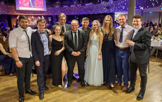 FOTO: Absolventský ples Gymnázia Trutnov už po dvacáté