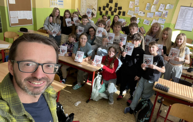 FOTO: Šéfredaktor Trutnovinek mezi sedmáky na Frimlovce