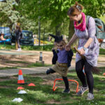 FOTO: Filmové hvězdy ze světa kouzel bavily na SVČ, u dětí vyhrál Shrek