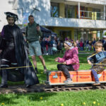 FOTO: Filmové hvězdy ze světa kouzel bavily na SVČ, u dětí vyhrál Shrek