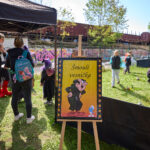 FOTO: Filmové hvězdy ze světa kouzel bavily na SVČ, u dětí vyhrál Shrek